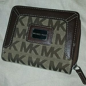 MK wallet